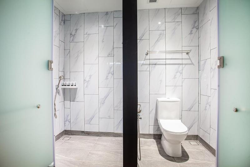 Hako Hotel 2*